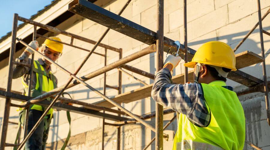 Expert top industrial roofings services in Freeland, MI